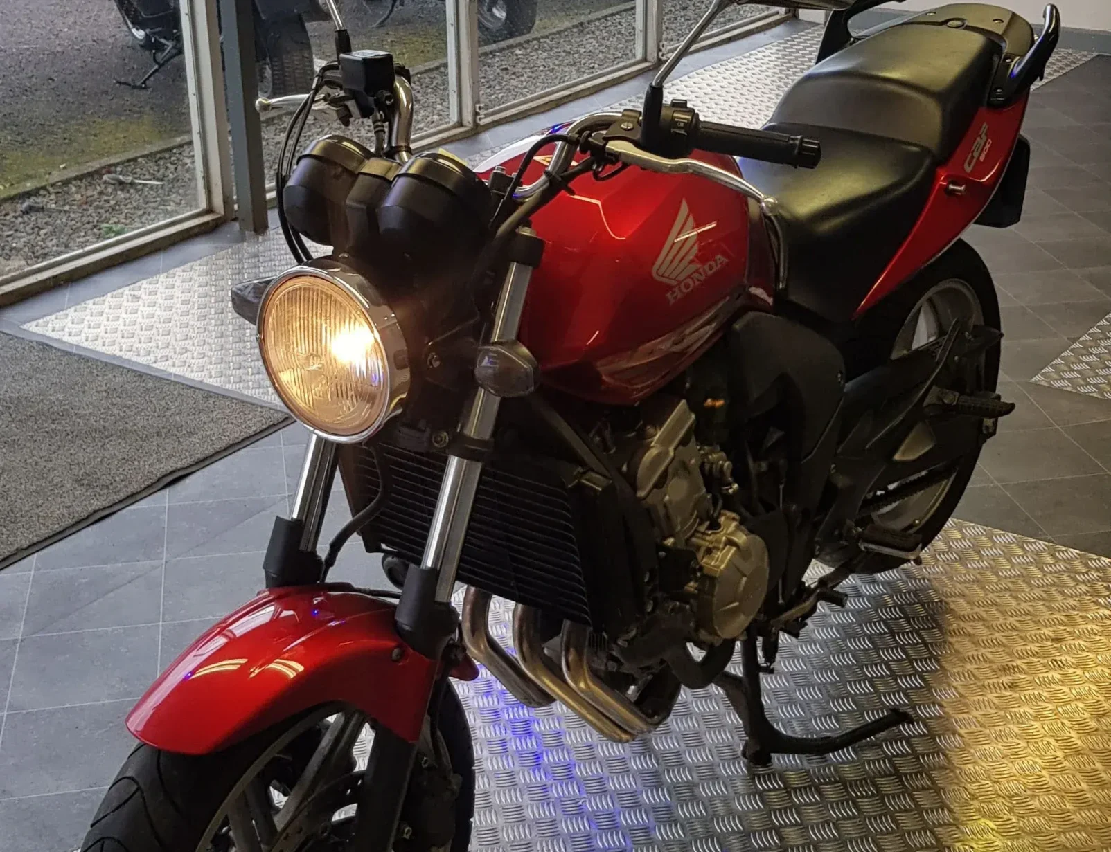 Motorcicle
