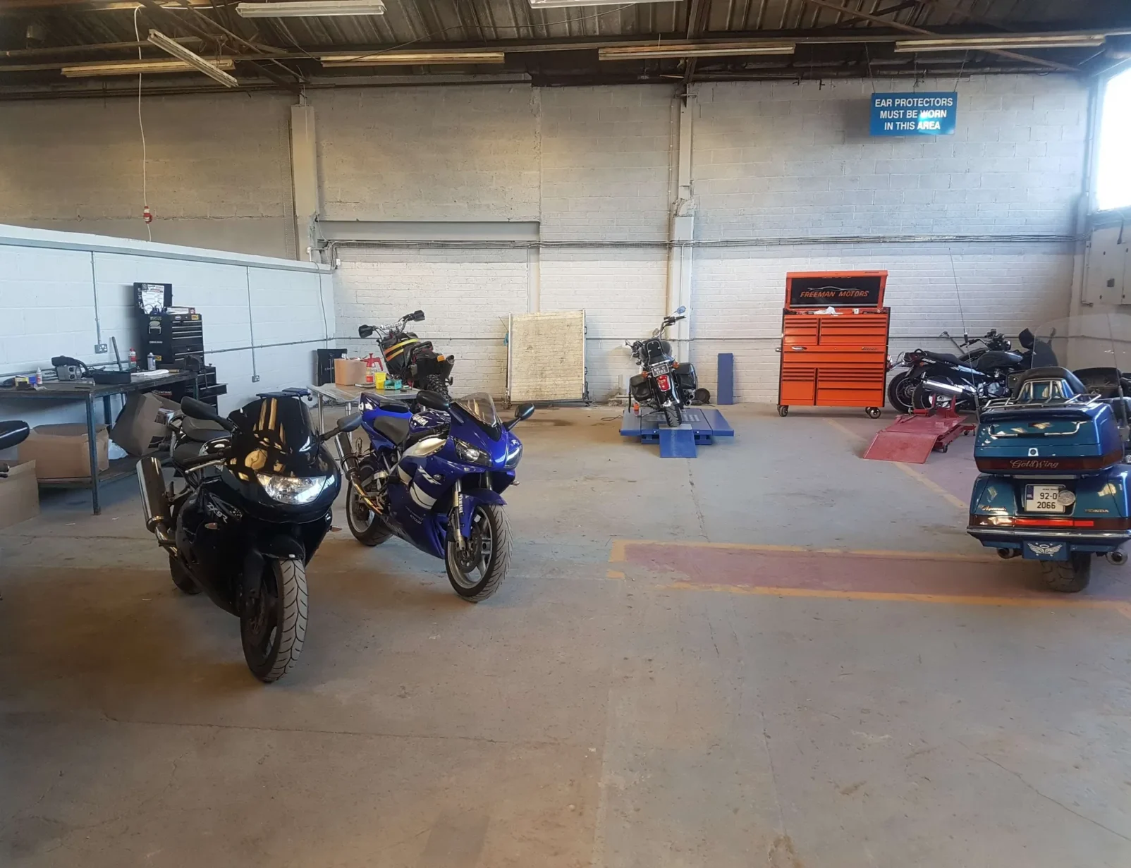 Motorcicle
