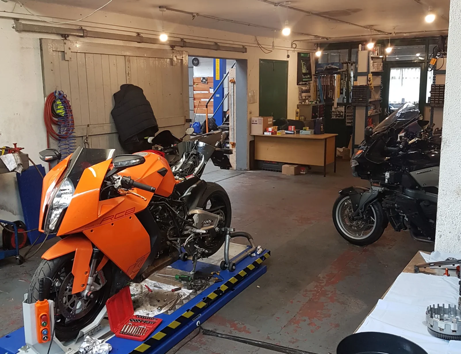 Motorcicle