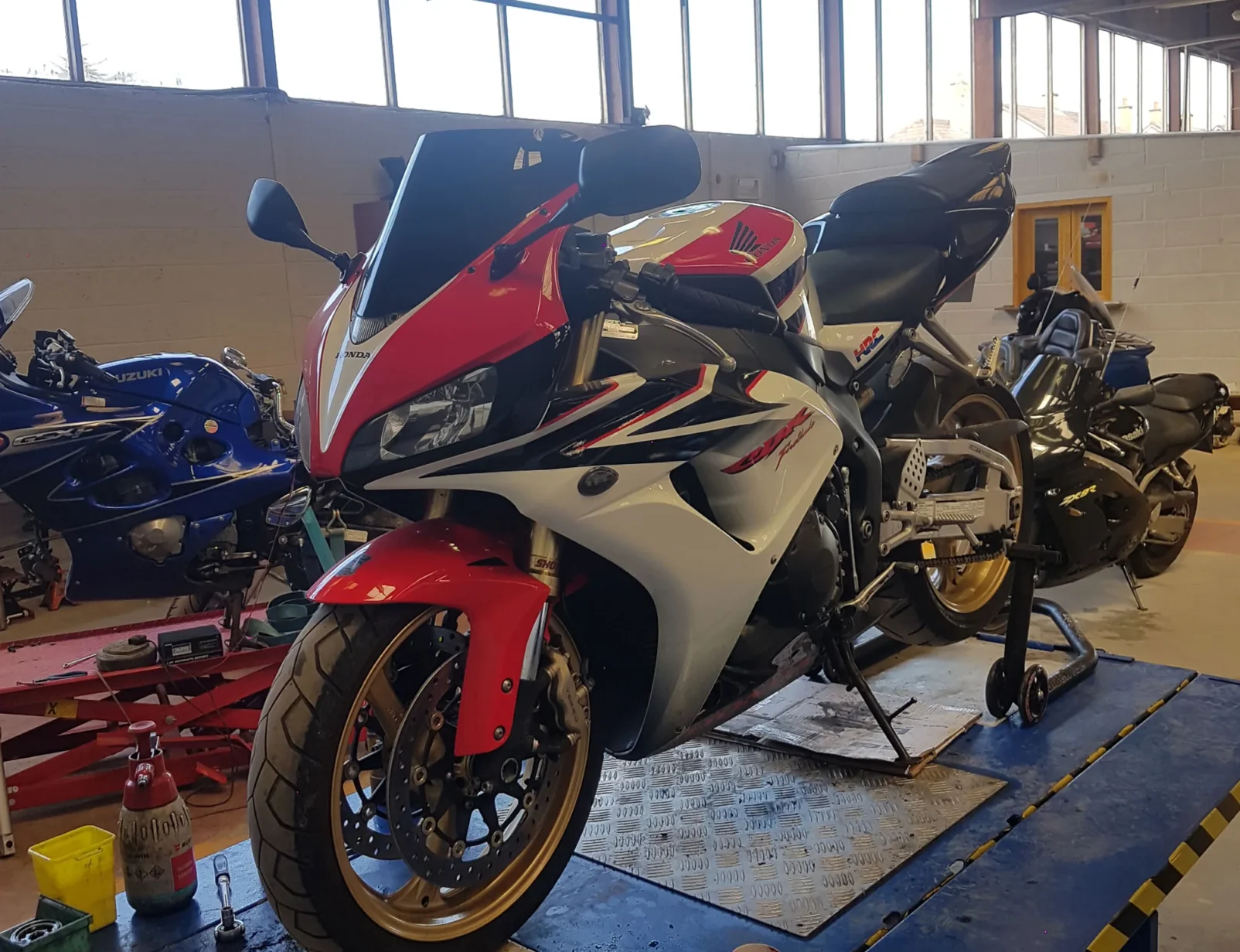Motorcicle